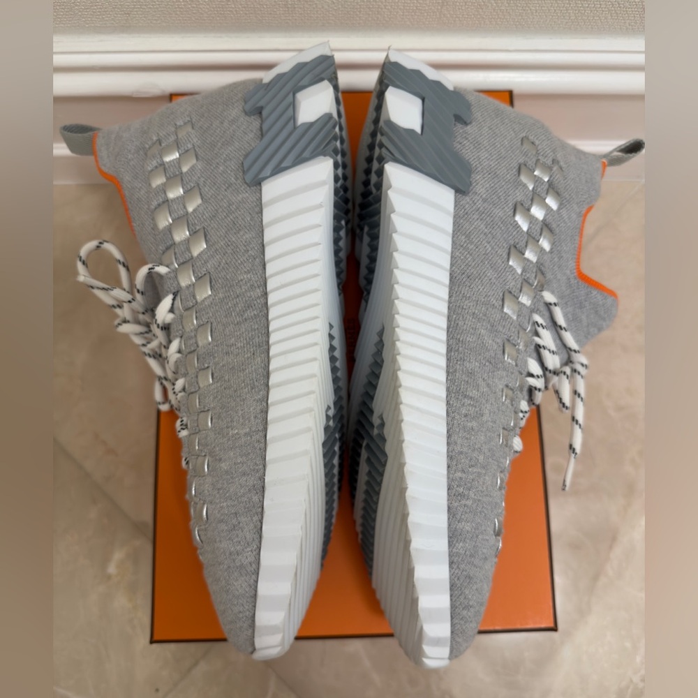 Hermès Slip-On Sneakers – Knit & lamb skin– Made in Italy Size 39,5 ( US 9-9,5) - Picture 8 of 12